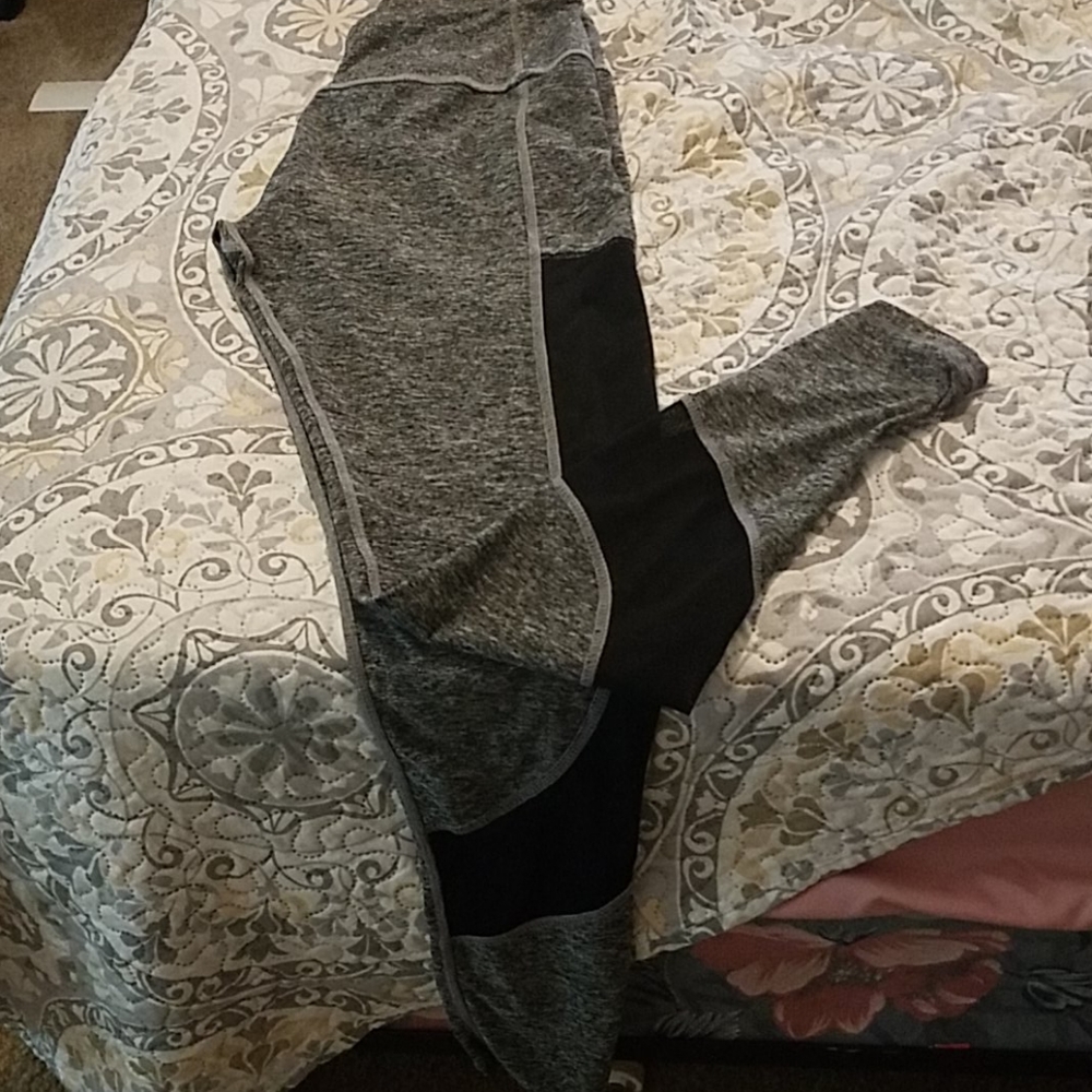 Pants - Picture 3 of 4